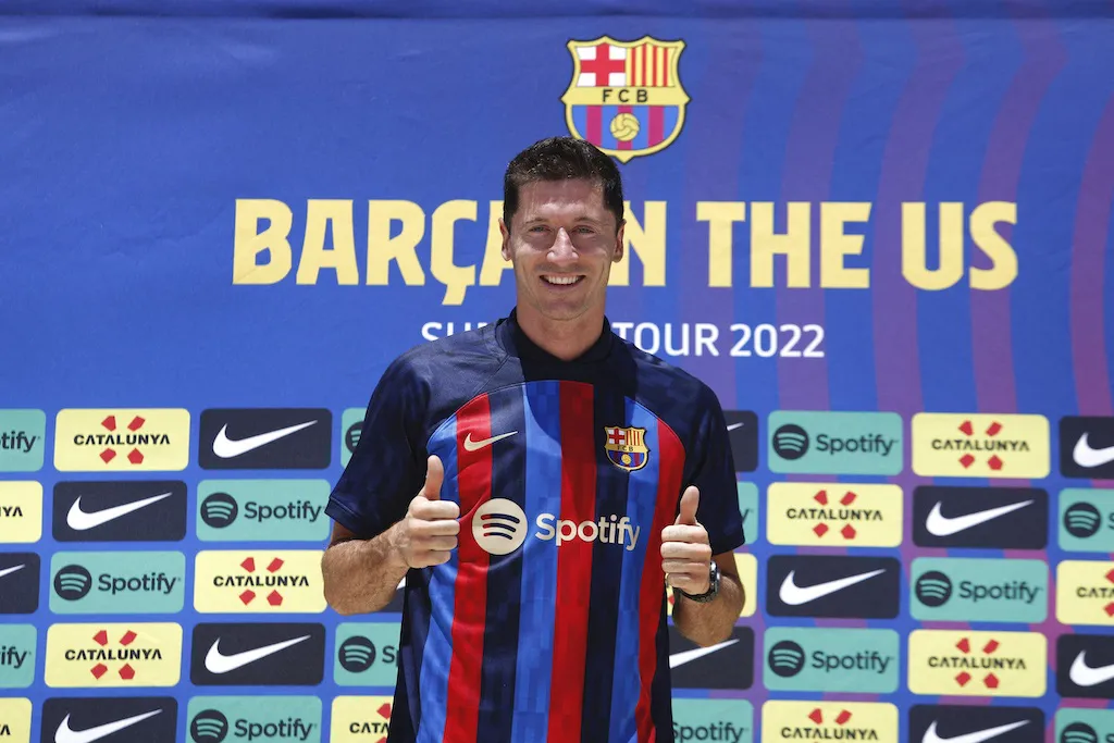 Khả năng phải xuống Europa League hiện hữu, Barcelona có nỗi lo tài chính - Ảnh 2. Khả năng phải xuống Europa League hiện hữu, Barcelona có nỗi lo tài chính - Ảnh 2.