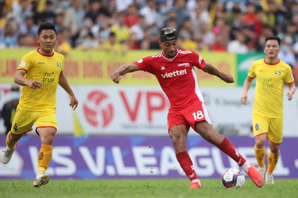 CLB Viettel – Sông Lam Nghệ An: 19h15 trực tiếp trên VTV5, VTV6 - Ảnh 1. CLB Viettel – Sông Lam Nghệ An: 19h15 trực tiếp trên VTV5, VTV6 - Ảnh 1.