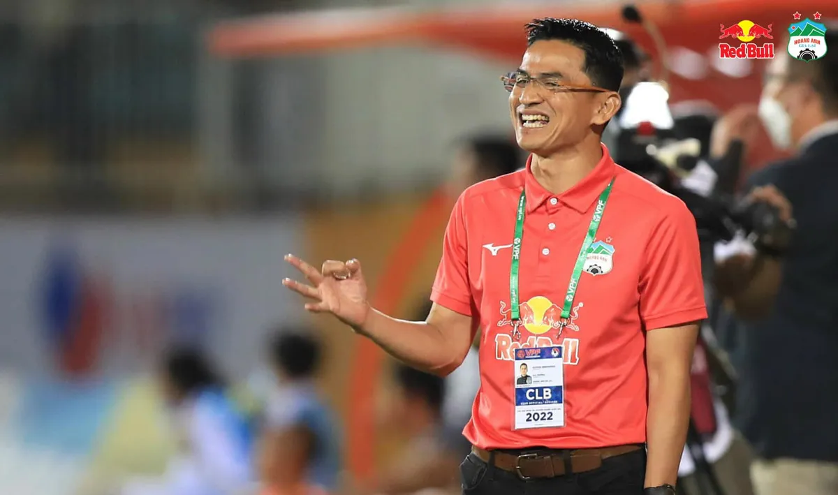 Hoàng Anh Gia Lai giành hat-trick danh hiệu tháng 7 - Ảnh 2. Hoàng Anh Gia Lai giành hat-trick danh hiệu tháng 7 - Ảnh 2.