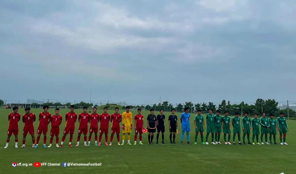 U20 Việt Nam hoàn thành bài kiểm tra trước “quân xanh” Tuyển Đại học Osaka Sangyo - Ảnh 1. U20 Việt Nam hoàn thành bài kiểm tra trước “quân xanh” Tuyển Đại học Osaka Sangyo - Ảnh 1.