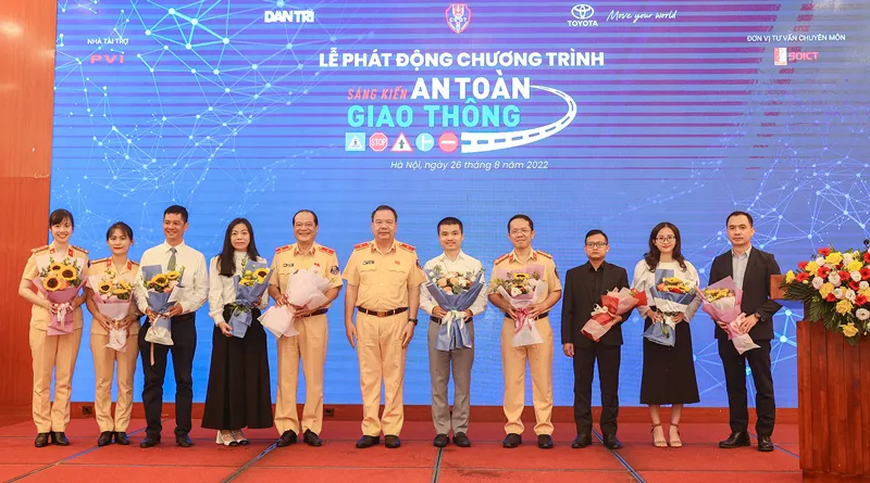 Phát động cuộc thi Sáng kiến an toàn giao thông - Ảnh 1.