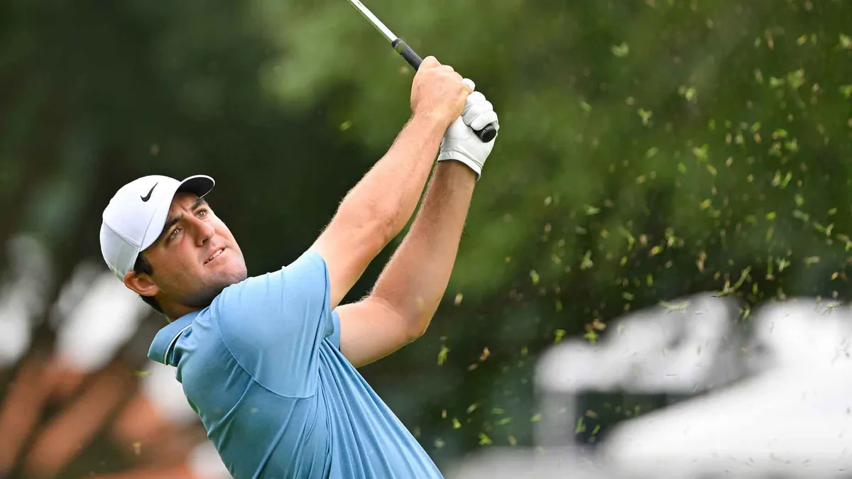 Vòng 1 giải golf Tour Championship: Scottie Scheffler xuất sắc dẫn đầu - Ảnh 1. Vòng 1 giải golf Tour Championship: Scottie Scheffler xuất sắc dẫn đầu - Ảnh 1.