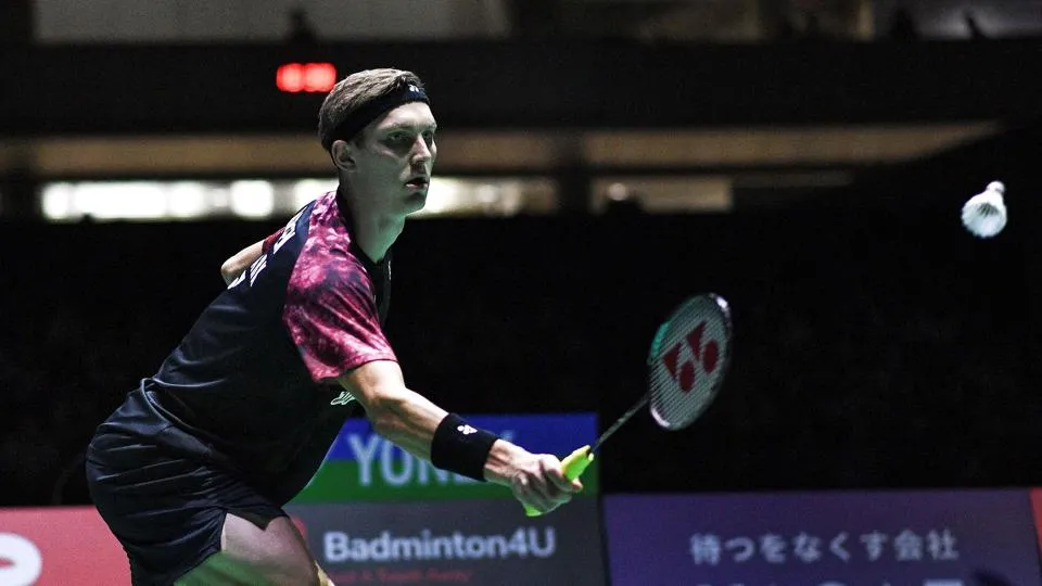 Viktor Axelsen vào chung kết giải cầu lông vô địch thế giới - Ảnh 1. Viktor Axelsen vào chung kết giải cầu lông vô địch thế giới - Ảnh 1.
