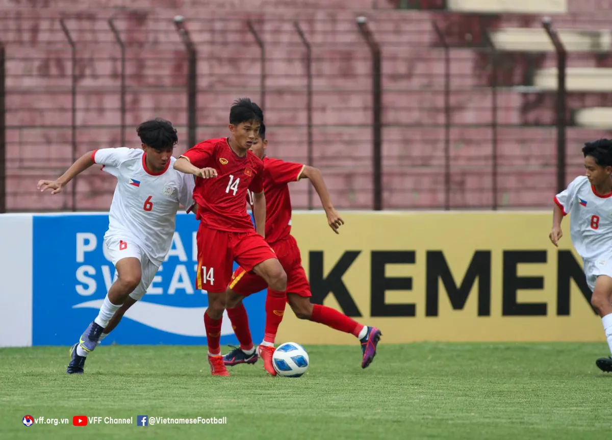 Thắng U16 Philippines 5-0, U16 Việt Nam tạo lợi thế trong cuộc đua vào bán kết - Ảnh 1. Thắng U16 Philippines 5-0, U16 Việt Nam tạo lợi thế trong cuộc đua vào bán kết - Ảnh 1.