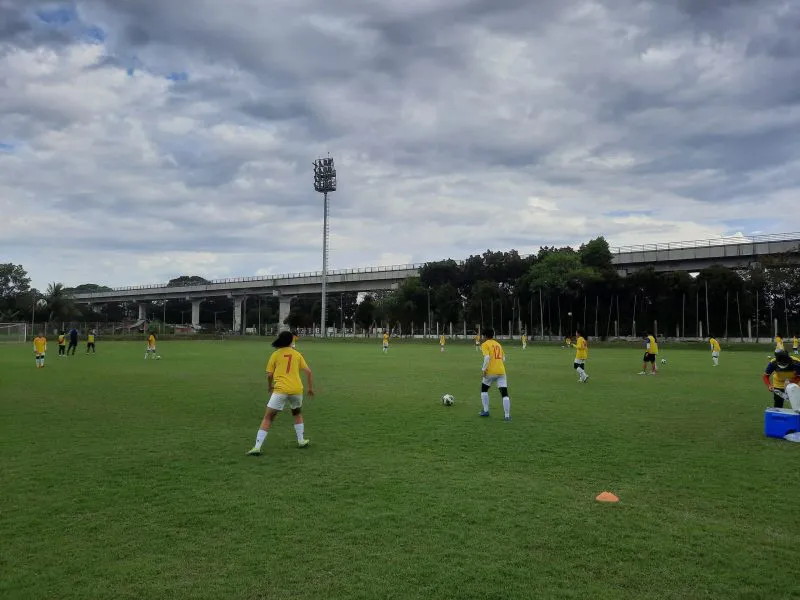 ĐT nữ U18 Việt Nam sẵn sàng cho trận chung kết - Ảnh 1. ĐT nữ U18 Việt Nam sẵn sàng cho trận chung kết - Ảnh 1.