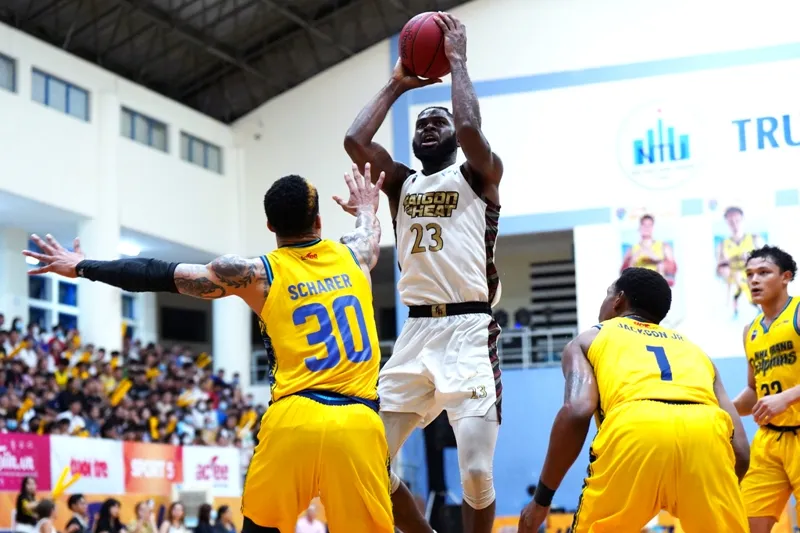 VBA 2022 - Game 32: Chiến thắng giàu cảm xúc của Nha Trang Dolphins - Ảnh 4. VBA 2022 - Game 32: Chiến thắng giàu cảm xúc của Nha Trang Dolphins - Ảnh 4.