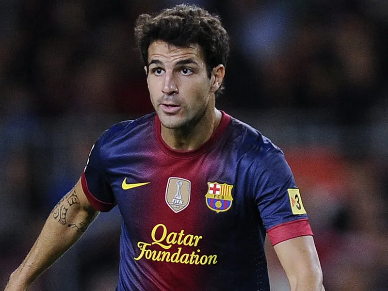 Cesc Fabregas: Với tư c&aacute;ch l&agrave; một người h&acirc;m mộ của Barcelona, t&ocirc;i hy vọng v&agrave; mong rằng Messi sẽ trở lại - Ảnh 2.