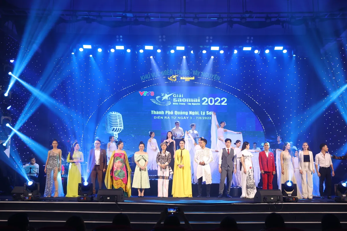 Đêm thi cuối cùng của Sao Mai 2022 Khu vực miền Trung - Tây Nguyên trước giờ G - Ảnh 1.