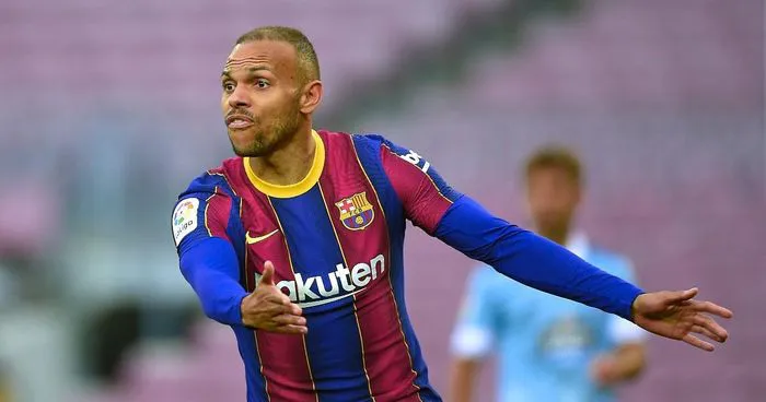 2 cầu thủ Barcelona bị ép rời đội bóng - Ảnh 2. 2 cầu thủ Barcelona bị ép rời đội bóng - Ảnh 2.