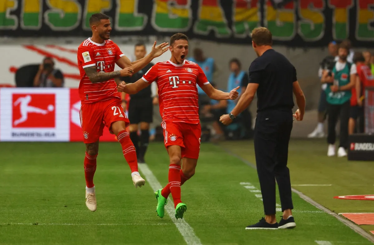 Bayern Munich thắng vùi dập ĐKVĐ Europa League - Ảnh 1.
