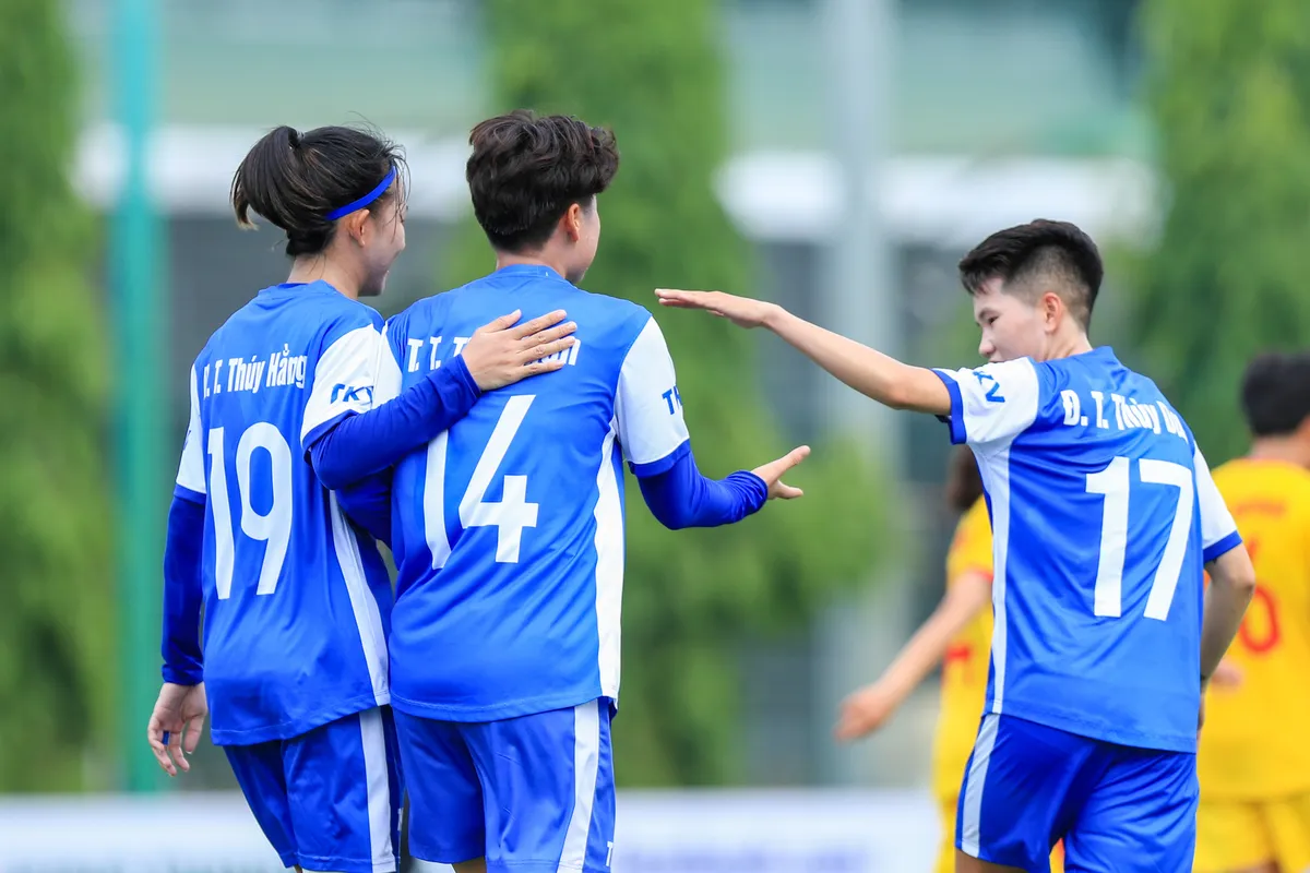 Hà Nội I và Than KSVN cùng thắng trận mở màn giải bóng đá Nữ Cúp Quốc gia 2022 - Ảnh 3. Hà Nội I và Than KSVN cùng thắng trận mở màn giải bóng đá Nữ Cúp Quốc gia 2022 - Ảnh 3.