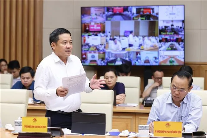 Thủ tướng: Chuyển đổi số phải thực chất, hiệu quả, tránh hình thức - Ảnh 2.