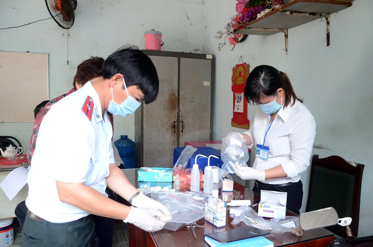 Bà Rịa - Vũng Tàu: Kiểm tra an toàn thực phẩm tại các cơ sở sản xuất bánh trung thu - Ảnh 6.
