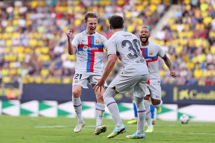 Lewandowski thăng hoa, Barcelona thắng thuyết phục Cadiz - Ảnh 1. Lewandowski thăng hoa, Barcelona thắng thuyết phục Cadiz - Ảnh 1.