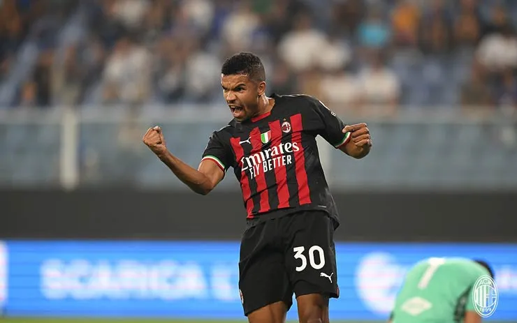 Giroud ghi bàn giúp AC Milan thắng trong thế thiếu người - Ảnh 1. Giroud ghi bàn giúp AC Milan thắng trong thế thiếu người - Ảnh 1.