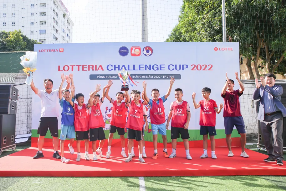 Danh s&aacute;ch 8 đội b&oacute;ng xuất sắc tranh t&agrave;i chung kết Lotteria Challenge Cup 2022 - Ảnh 1.