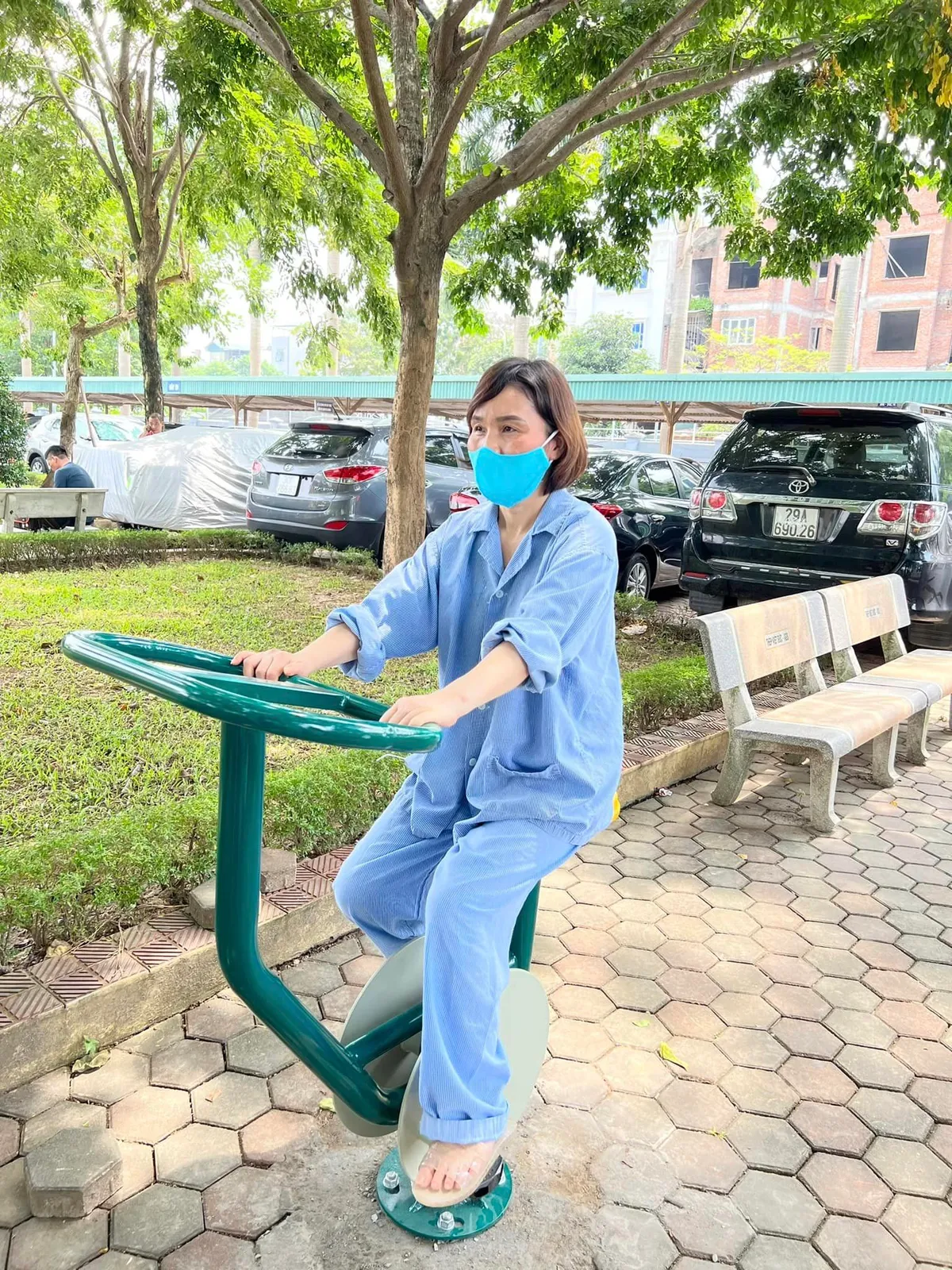 Đưa vào hoạt động khu tập thể dục dành cho bệnh nhân ung thư - Ảnh 2.