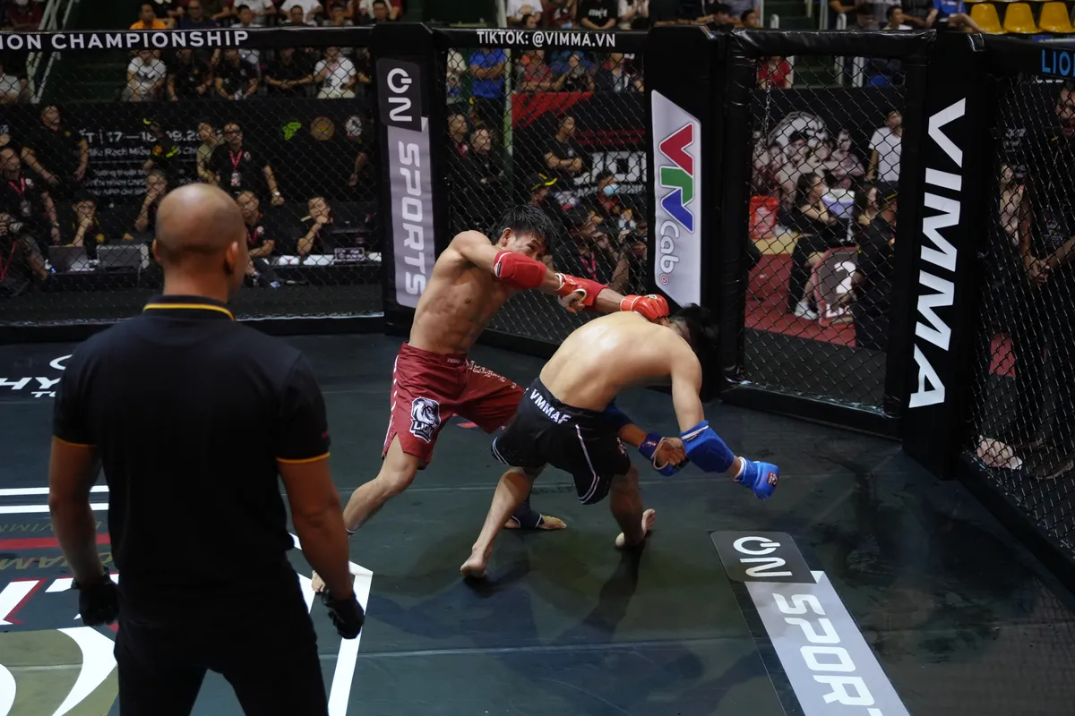 Nguyễn Trần Duy Nhất thắng ngược ngoạn mục tứ kết LION Championship - Ảnh 2. Nguyễn Trần Duy Nhất thắng ngược ngoạn mục tứ kết LION Championship - Ảnh 2.