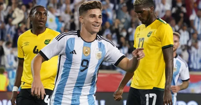 Messi cán mốc 90 bàn thắng cho ĐT Argentina - Ảnh 1. Messi cán mốc 90 bàn thắng cho ĐT Argentina - Ảnh 1.