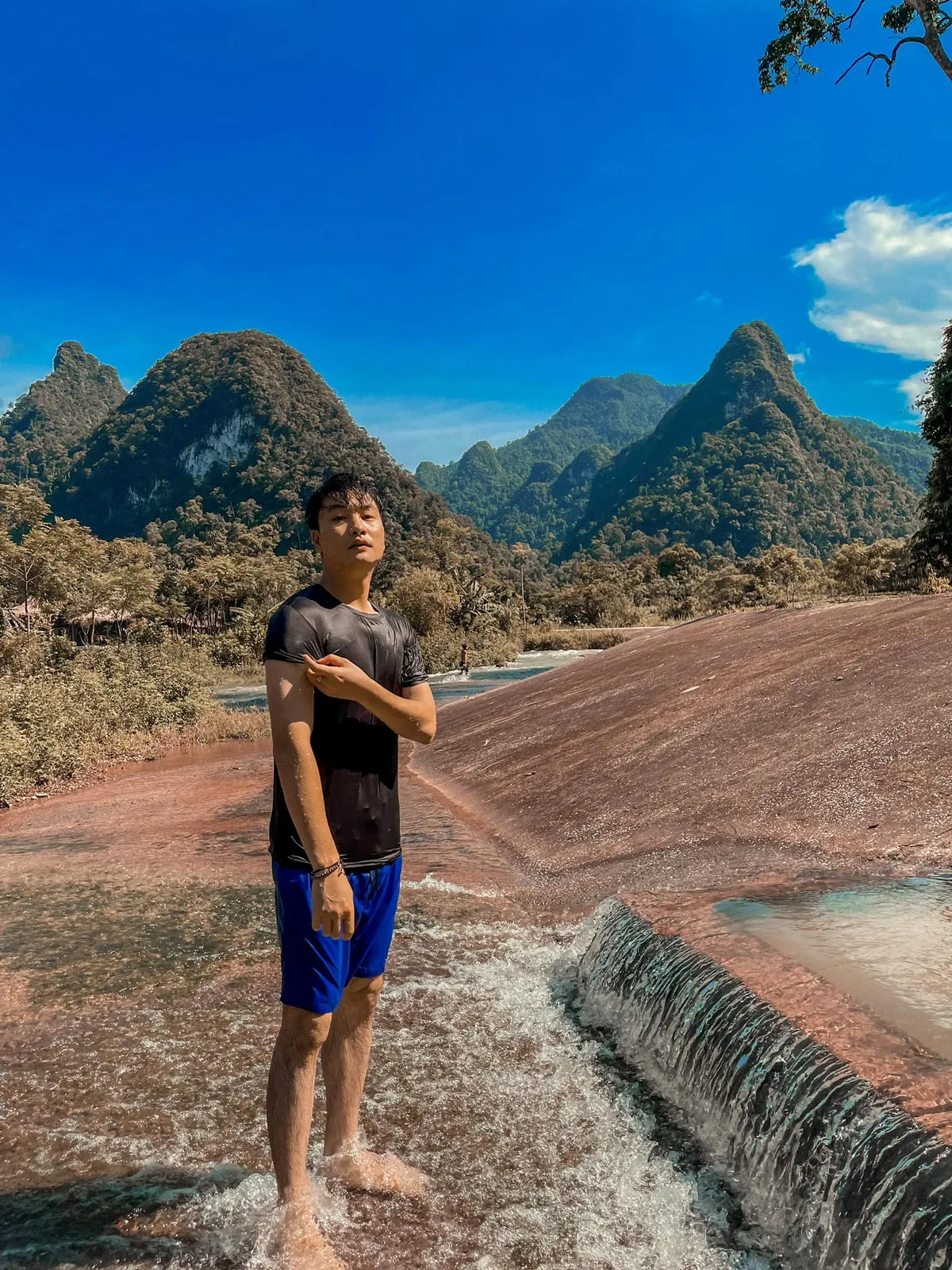 Hậu trường trầy da vào viện của loạt diễn viên trong Thông gia ngõ hẹp - Ảnh 5.