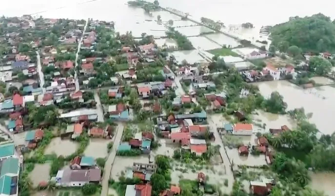 Nghệ An tăng cường phòng chống dịch bệnh sau mưa lũ - Ảnh 1.