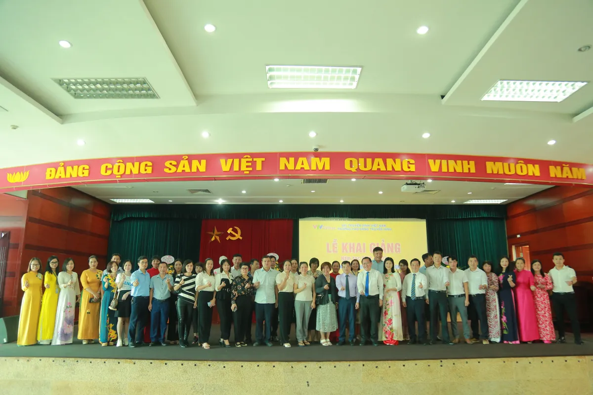 Trường Cao đẳng Truyền hình: Khai giảng năm học 2022-2023 khối Trung cấp - THPT - Ảnh 6.