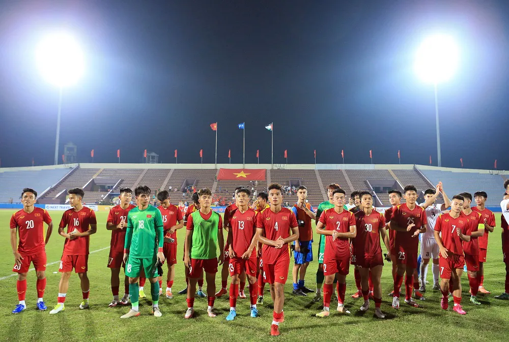 ĐT U20 Việt Nam gia tăng sức cạnh tranh trước thềm Vòng loại U20 châu Á 2023 - Ảnh 1. ĐT U20 Việt Nam gia tăng sức cạnh tranh trước thềm Vòng loại U20 châu Á 2023 - Ảnh 1.