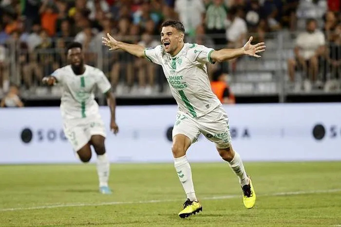 Quang Hải ngồi dự bị, Pau FC vẫn chưa biết mùi chiến thắng - Ảnh 1. Quang Hải ngồi dự bị, Pau FC vẫn chưa biết mùi chiến thắng - Ảnh 1.