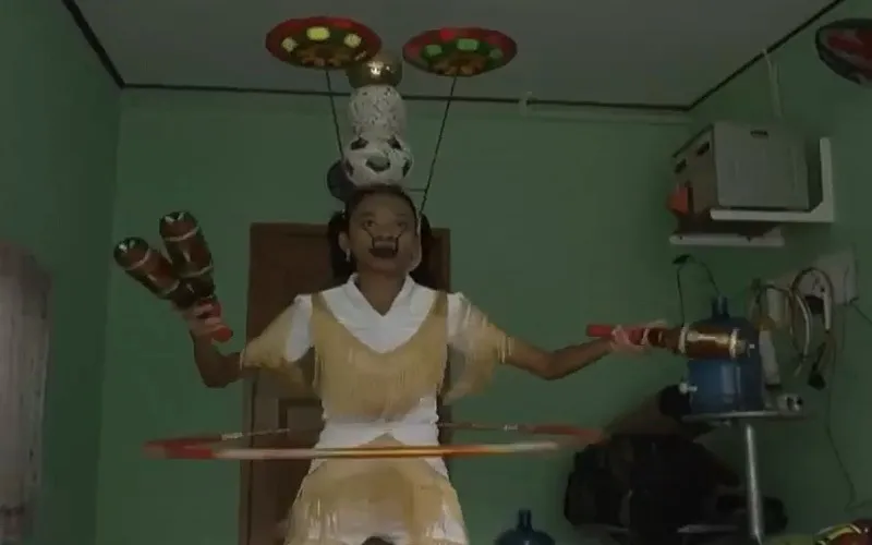 G&igrave;n giữ bộ m&ocirc;n tung hứng truyền thống của Myanmar - Ảnh 1.