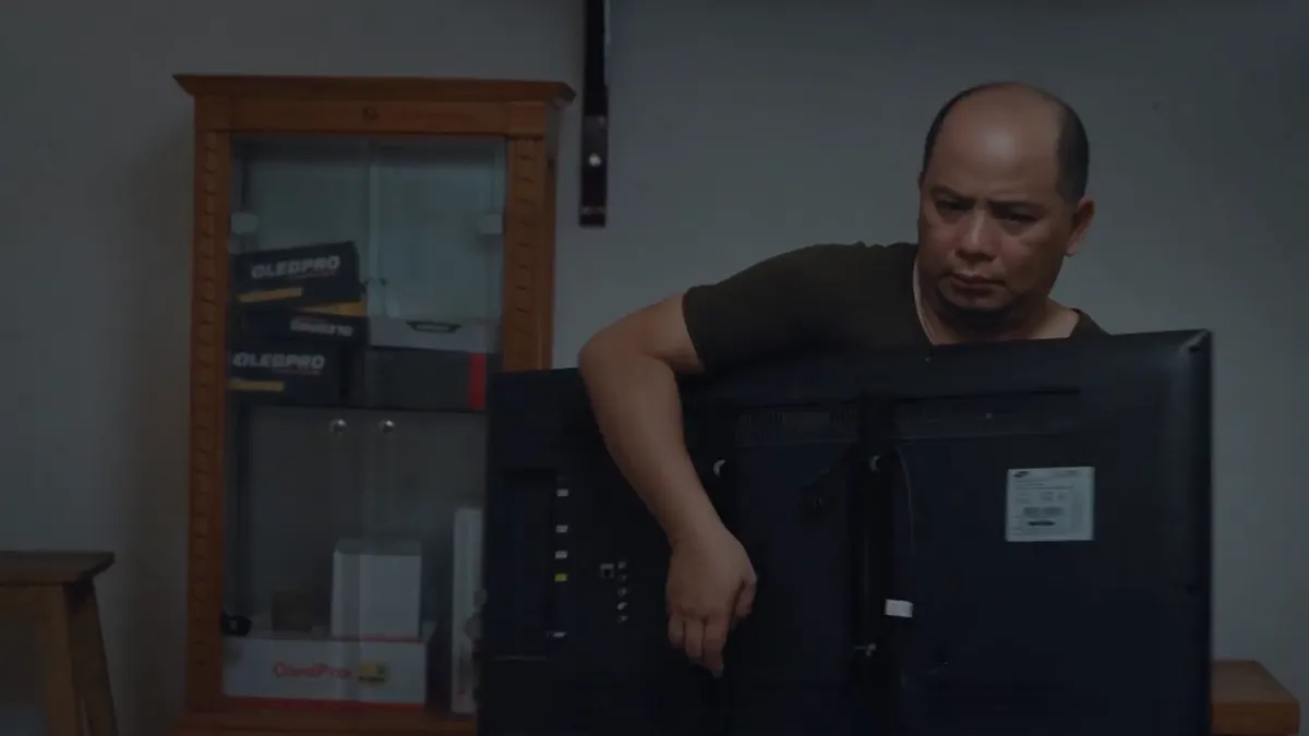 Ga-ra hạnh ph&uacute;c - Tập 15: Bố Sơn Ca bất ngờ trở về đ&ograve;i b&aacute;n đất - Ảnh 1.