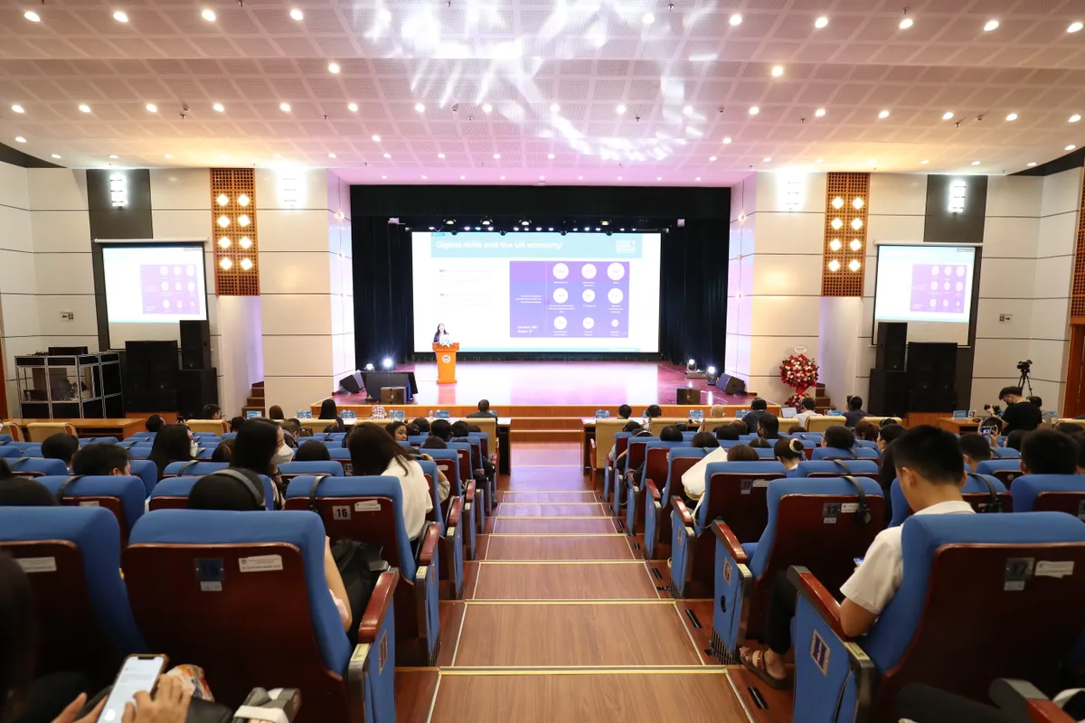 Lần đầu tiên tổ chức Diễn đàn Năng lực công nghệ số tại Việt Nam - Ảnh 1.