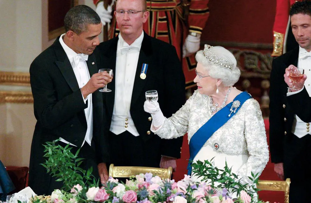 Nữ hoàng Anh Elizabeth II qua đời ở tuổi 96, lãnh đạo thế giới gửi lời chia buồn - Ảnh 18.