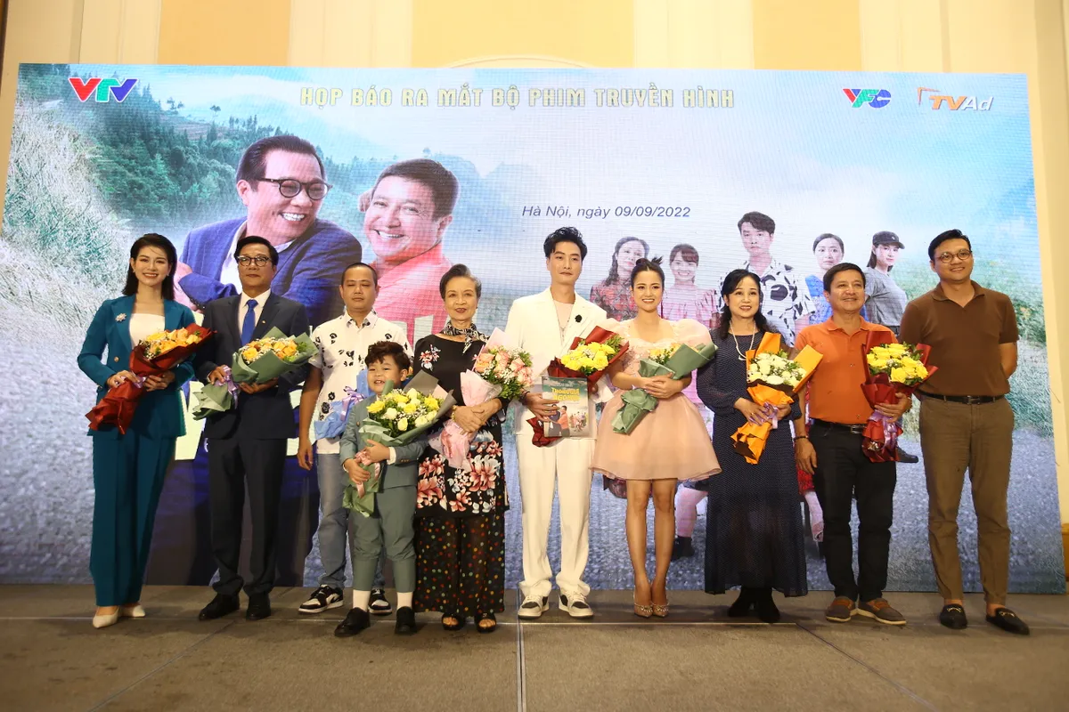 Mộng Mơ Huyền Trang làm mẹ của bé So Tuấn Phong trong phim mới - Ảnh 7.