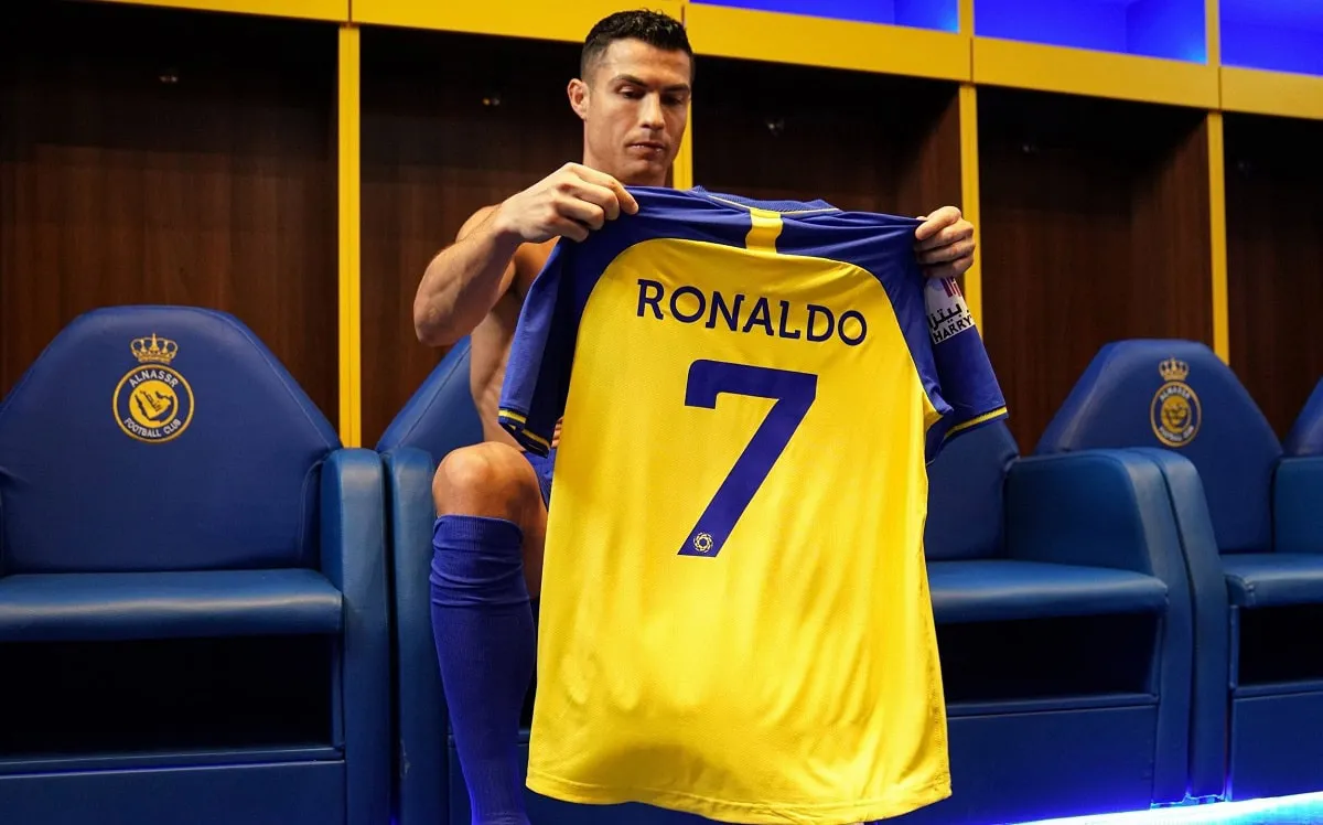 Roberto Martinez n&oacute;i về vai tr&ograve; của Cristiano Ronaldo trong đội h&igrave;nh Bồ Đ&agrave;o Nha - Ảnh 2.