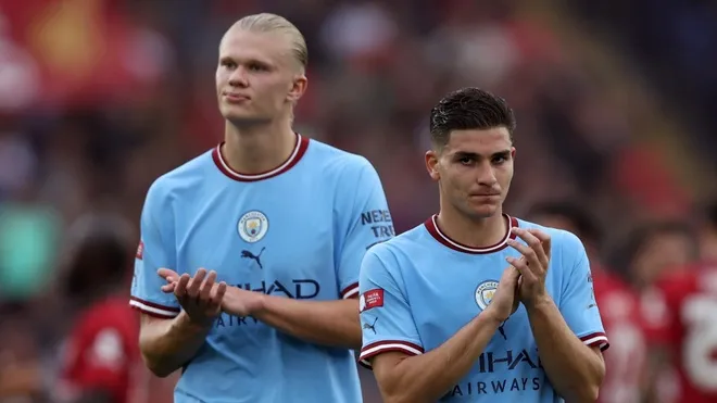 Nỗi lo của Man City trước thềm derby Manchester - Ảnh 1. Nỗi lo của Man City trước thềm derby Manchester - Ảnh 1.