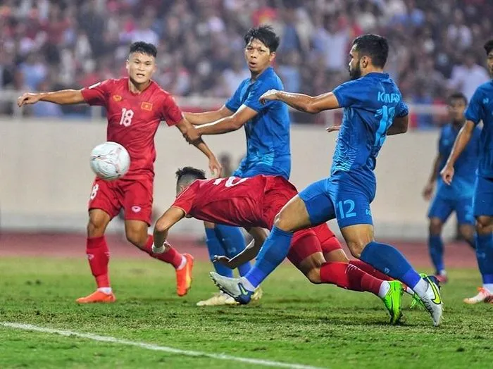 Hoà Thái Lan, đội tuyển Việt Nam được thưởng 1 tỷ đồng - Ảnh 1. Hoà Thái Lan, đội tuyển Việt Nam được thưởng 1 tỷ đồng - Ảnh 1.