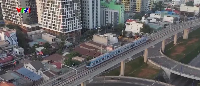 Tuyến Metro số 1 tăng tốc thi công những ngày gần Tết - Ảnh 4.