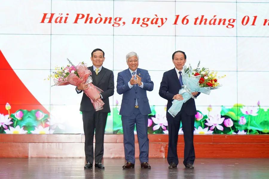 &Ocirc;ng L&ecirc; Tiến Ch&acirc;u được điều động giữ chức B&iacute; thư Th&agrave;nh ủy Hải Ph&ograve;ng - Ảnh 1.