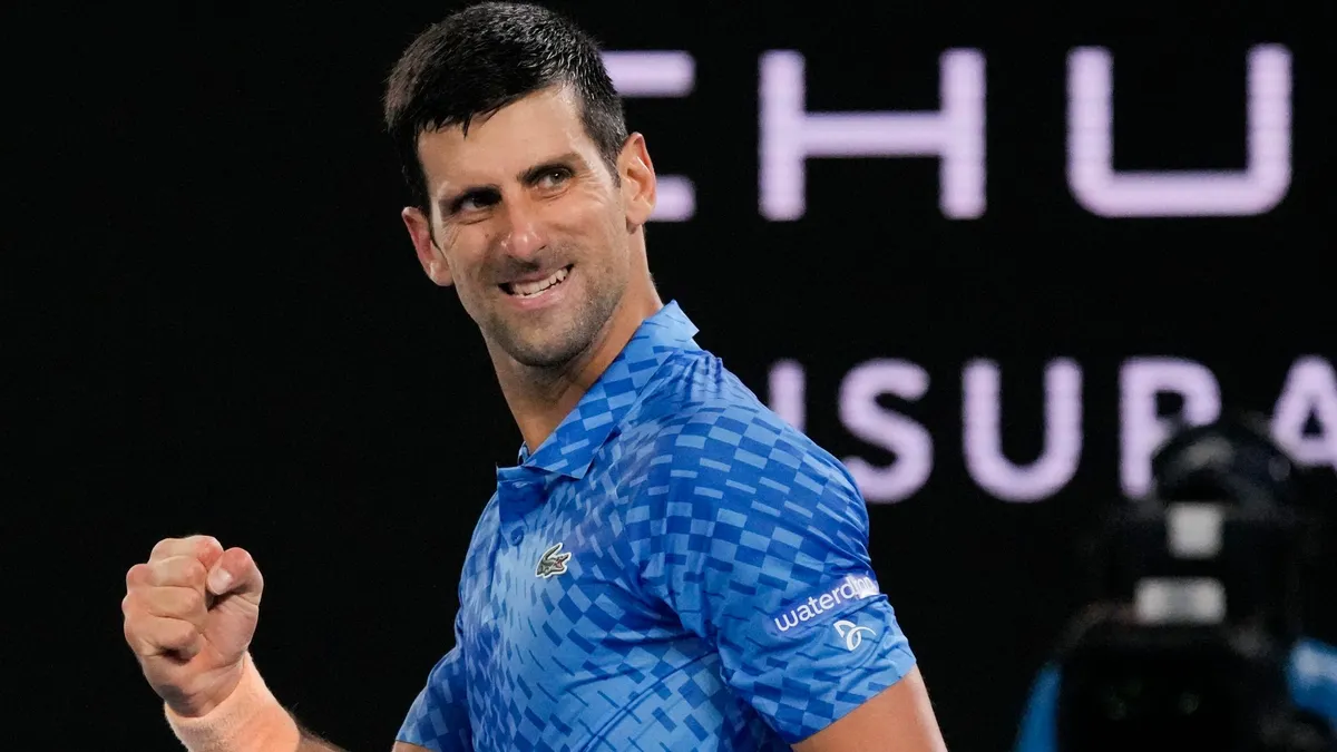 Novak Djokovic tiến vào vòng 2 Australia mở rộng 2023 - Ảnh 1. Novak Djokovic tiến vào vòng 2 Australia mở rộng 2023 - Ảnh 1.