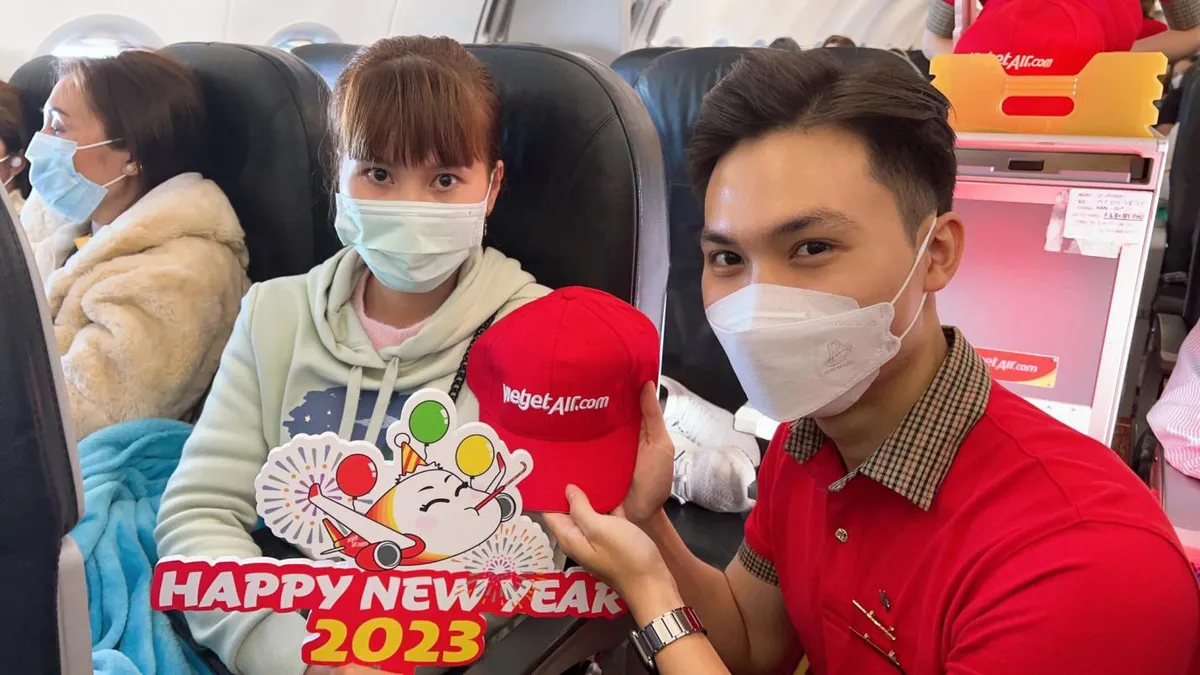 Các chuyến bay Vietjet đưa du khách đến với khắp các đầu sân bay, tưng bừng đón chào năm mới 2023 - Ảnh 7.