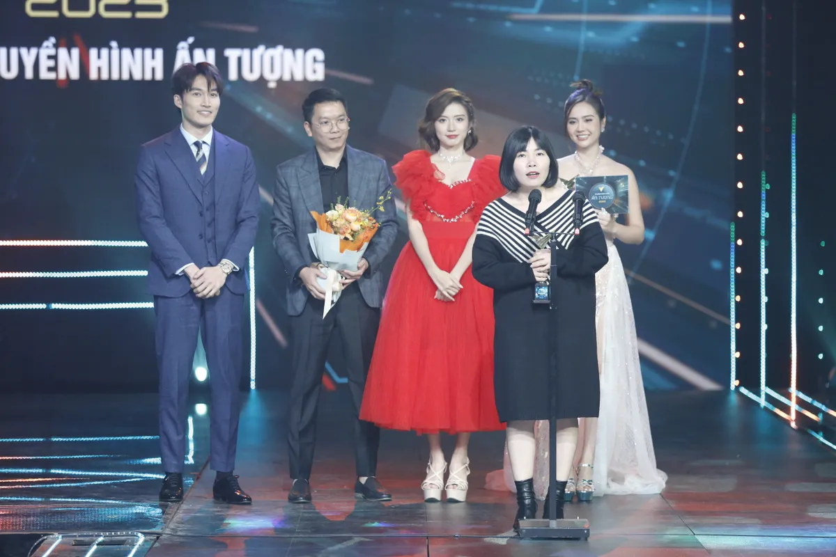 Khoảnh khắc ấn tượng trong Lễ trao giải VTV Awards 2022 - Ảnh 40.