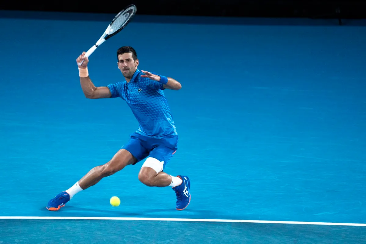 Novak Djokovic thẳng tiến vòng 3 Australia mở rộng 2023 - Ảnh 1. Novak Djokovic thẳng tiến vòng 3 Australia mở rộng 2023 - Ảnh 1.