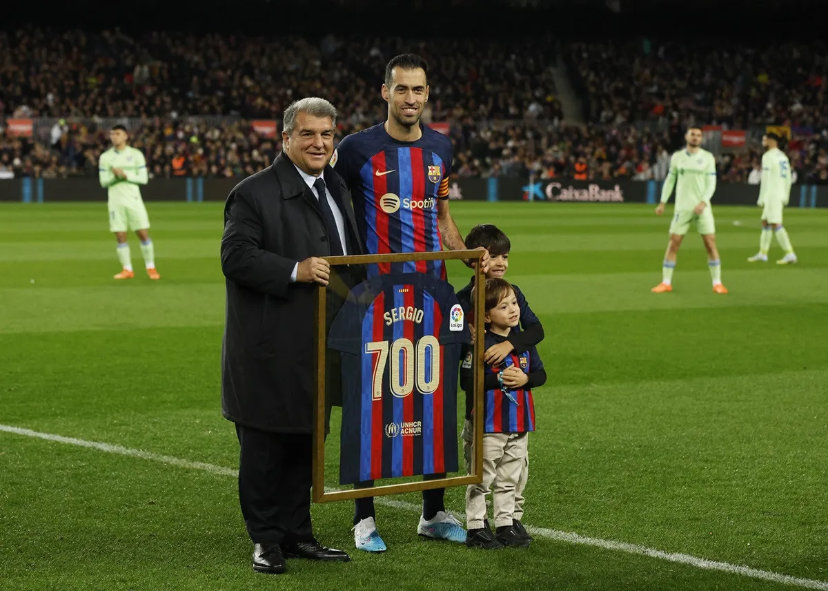 Barca tiếp tục mạch trận bất bại, bảo vệ th&agrave;nh c&ocirc;ng ng&ocirc;i đầu bảng La Liga - Ảnh 2.