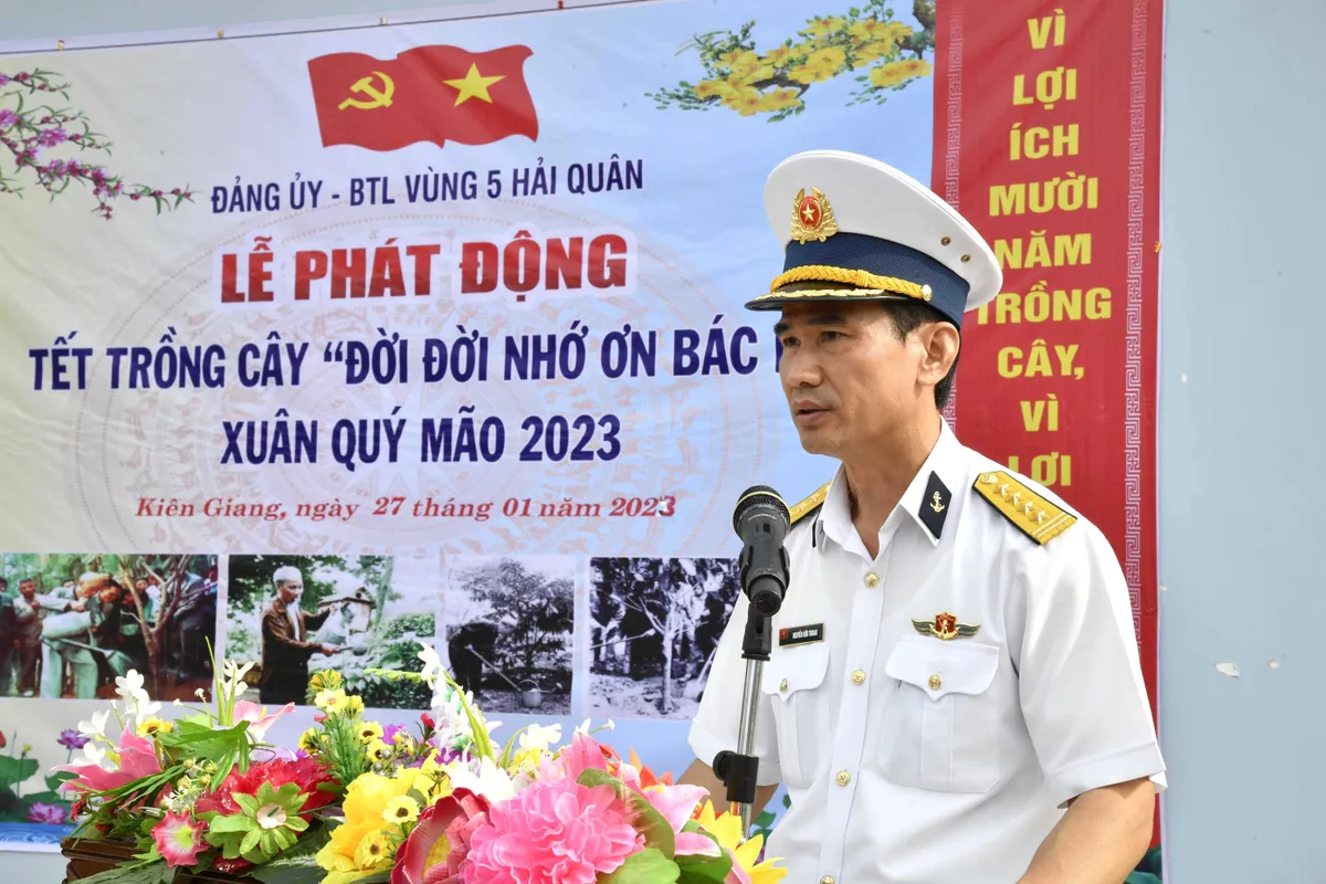 Vùng 5 Hải quân phát động Tết trồng cây Xuân Quý Mão 2023 - Ảnh 1.