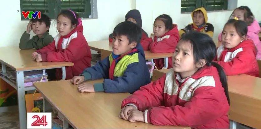 Chăm lo Tết cho trẻ em v&ugrave;ng cao - Ảnh 2.