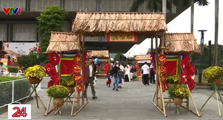 Hương Tết nơi trường học - Ảnh 1.