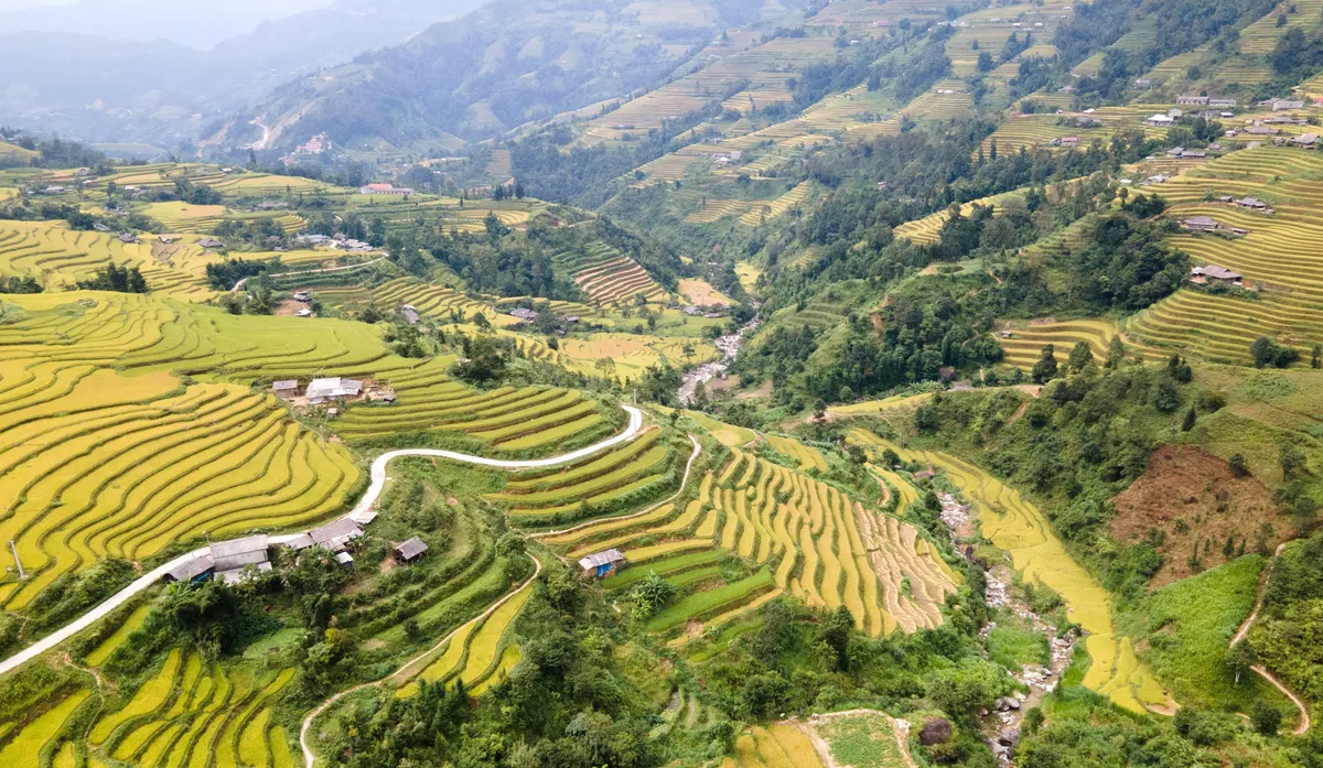 Hà Giang muốn xây cao tốc, làm sân bay, tiến tới làm giàu trên đá - Ảnh 8.