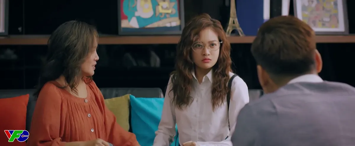 Đừng n&oacute;i khi y&ecirc;u - Tập 9: C&ocirc; thợ b&aacute;nh c&aacute; t&iacute;nh chơi xấu anh chủ nh&agrave; h&agrave;ng tới c&ugrave;ng - Ảnh 1.