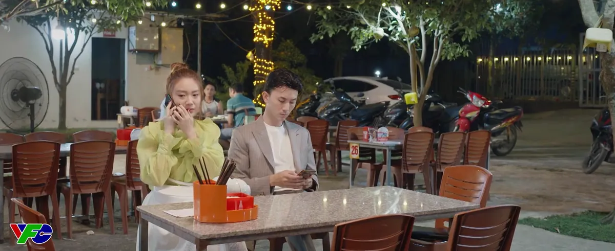 Dưới b&oacute;ng c&acirc;y hạnh ph&uacute;c - Tập 18: L&yacute; do Danh vỡ nợ cũng kh&ocirc;ng chịu đi ở rể - Ảnh 1.