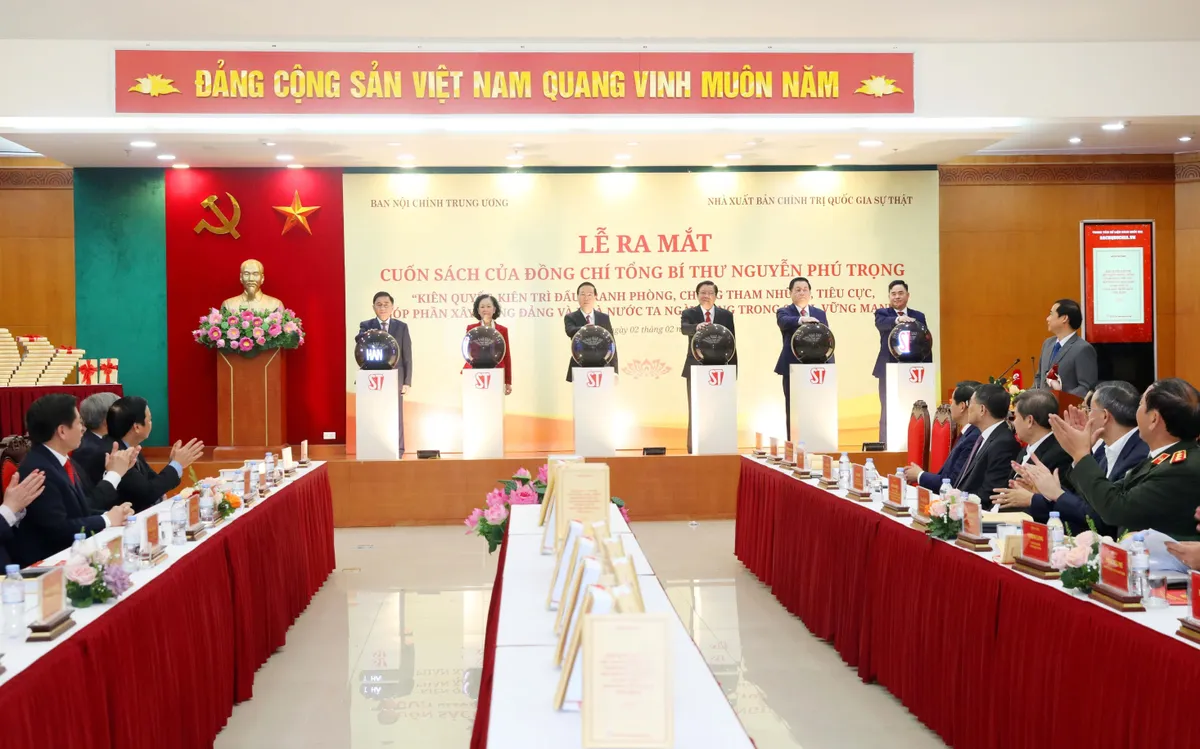 Lễ ra mắt cuốn sách của Tổng Bí thư Nguyễn Phú Trọng về phòng, chống tham nhũng, tiêu cực - Ảnh 3.